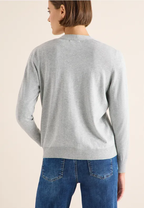 Strickjacke mit V-Ausschnitt und Knöpfen