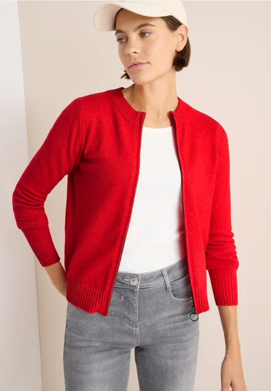 Rote Strickjacke mit Reißverschluss