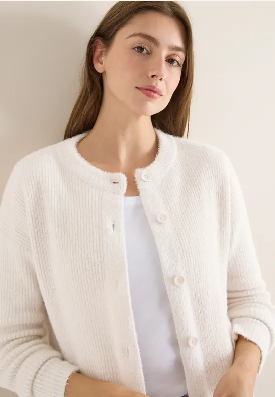Weiche Strickjacke mit Knopfleiste