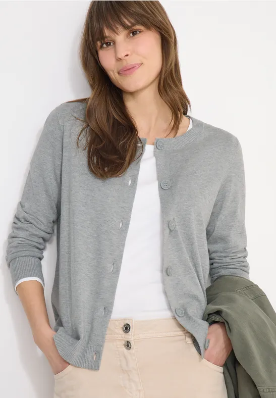 Klassische Strickjacke mit Knopfleiste und Rundhalsausschnitt