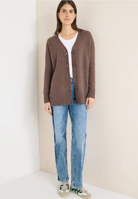 Weiche Strickjacke mit Knopfleiste