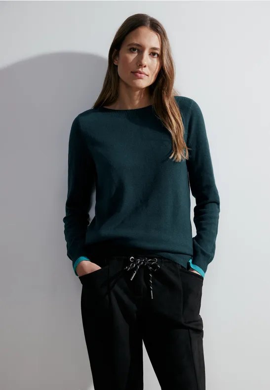 Klassischer Langarm Strickpullover