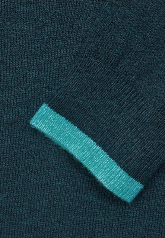 Klassischer Langarm Strickpullover