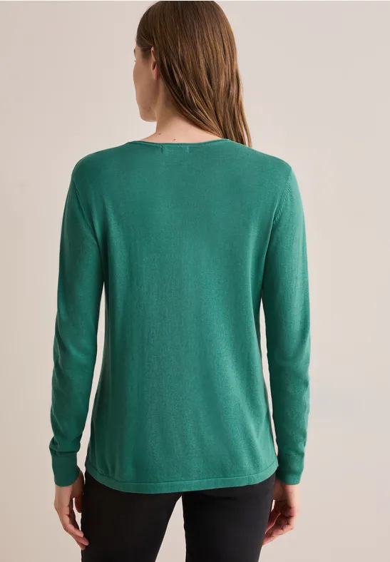 Klassischer Feinstrickpullover mit Rundhalsausschnitt