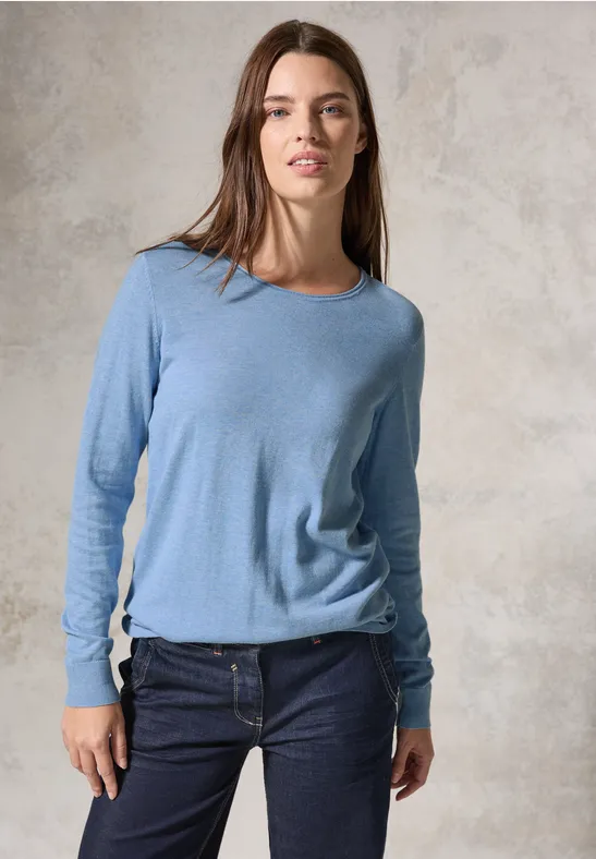 Feinstrickpullover mit feinem Rollsaum