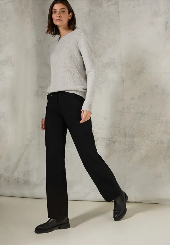 Weicher Strickpullover mit Strukturmuster