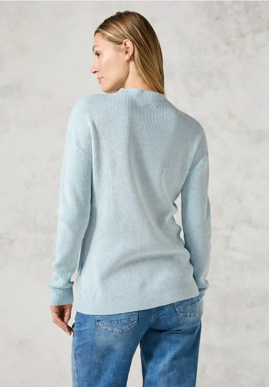 Lässiger Rippstrick-Rollkragenpullover