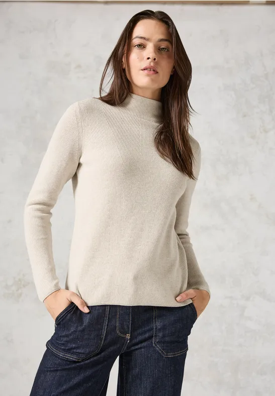 Gerippter Rollkragenpullover