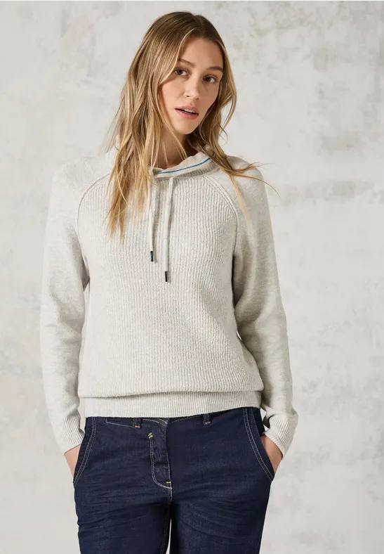 Gerippter Strickpullover mit Kapuze
