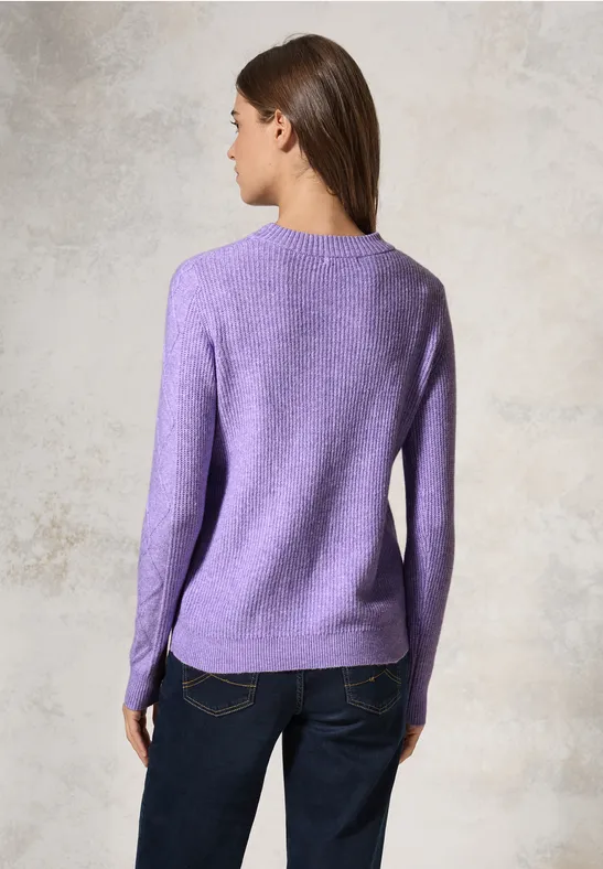 Feinstrick Pullover mit Zopfmuster