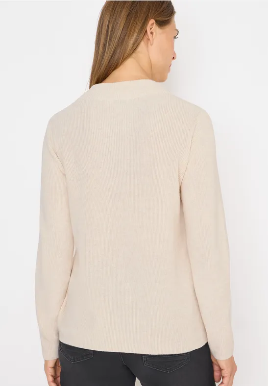 Gerippter Strickpullover mit Rollkragen