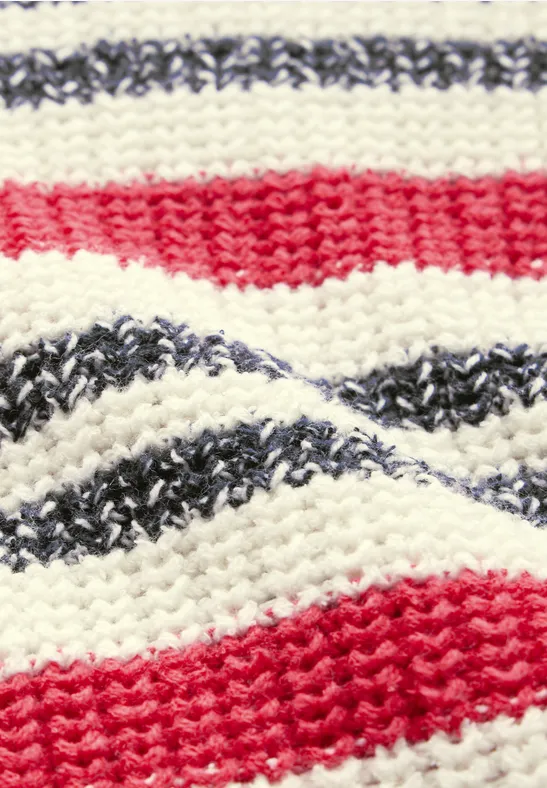 Gestreifter Strickpullover aus Baumwollmischung