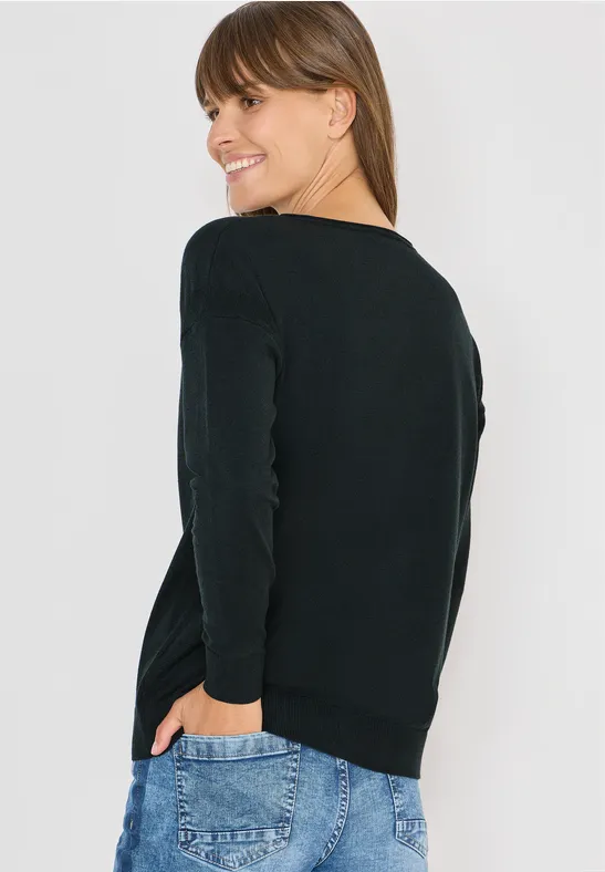Lässiger Strickpullover mit U-Boot-Ausschnitt