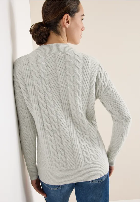 Klassischer Zopfmuster-Rollkragenpullover