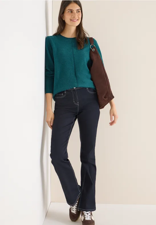 Gemütlicher Strickpullover mit Rundhalsausschnitt