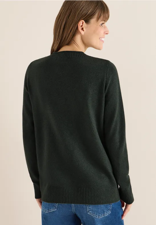 Gemütlicher Strickpullover mit Rundhalsausschnitt