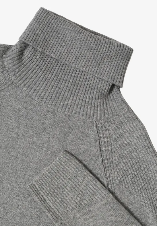 Lässiger Rollkragen Strickpullover