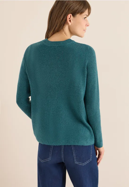 Gerippter Strickpullover mit Rundhalsausschnitt