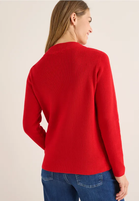 Gestrickter Pullover aus Baumwollmischung