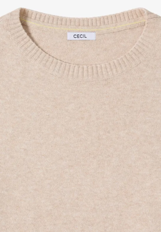 Klassischer Strickpullover mit Rundhalsausschnitt