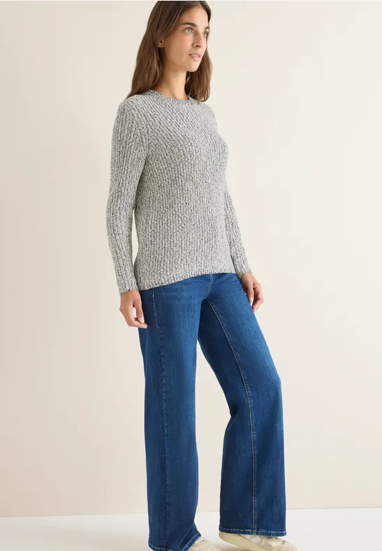 Strukturierter Strickpullover mit Rundhalsausschnitt