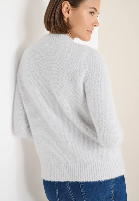 Weicher Strickpullover mit Rollkragen