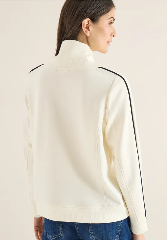 Sportives Sweatshirt mit Trichterkragen und Streifen