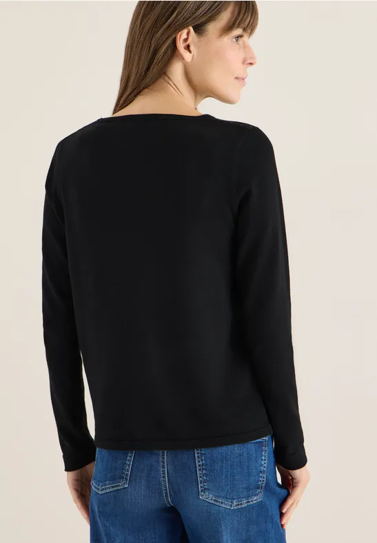 Elegantes verziertes Strickoberteil