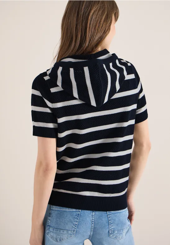 Gestreifter Kurzarm-Strickpullover mit Kapuze
