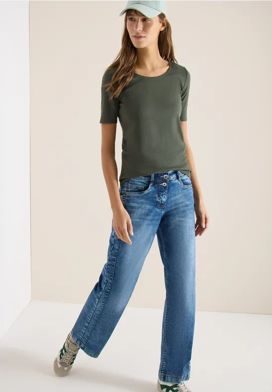 Basic, einfarbiges, figurbetontes T-Shirt