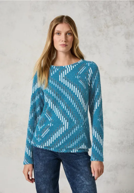 Gemusterter, flauschiger Strickpullover