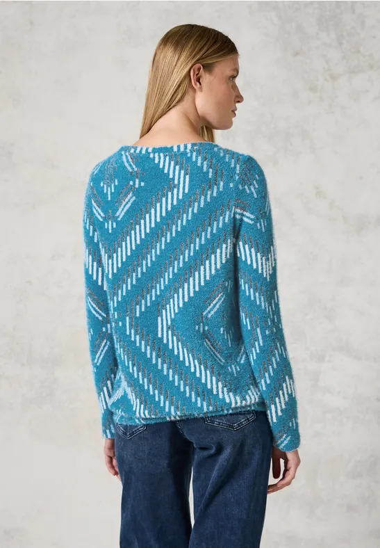 Gemusterter, flauschiger Strickpullover