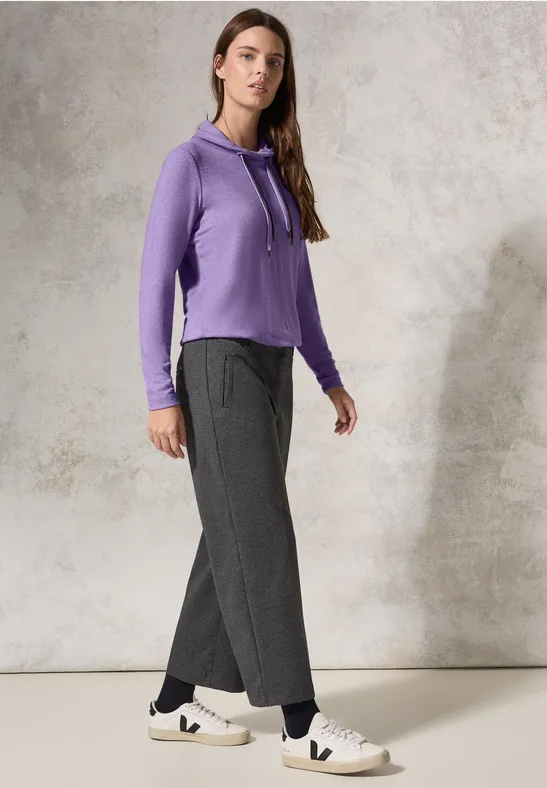 Lässiges Langarmshirt mit Wasserfallkragen