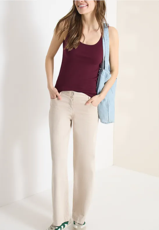 Ärmelloses Basic Tanktop in Rot