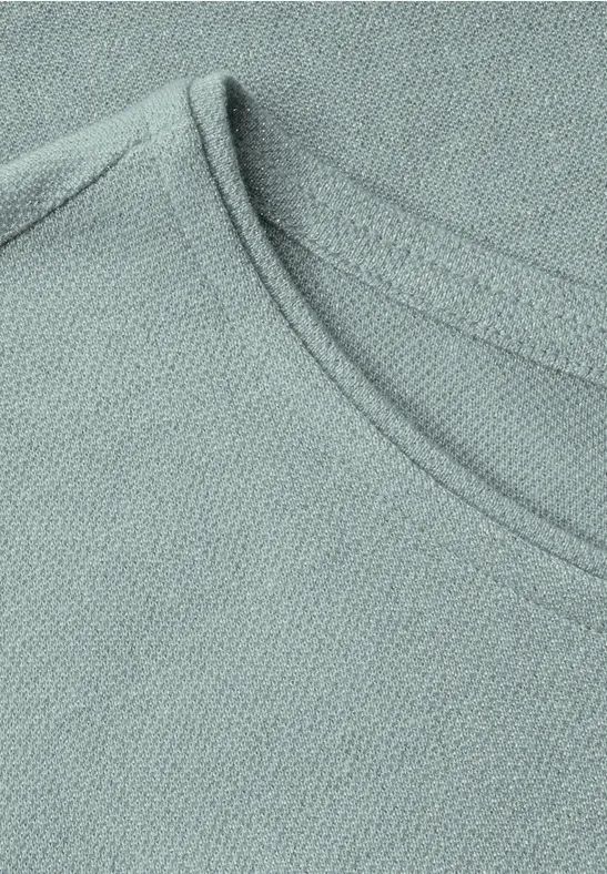 Schimmerndes Strickoberteil mit Rundhalsausschnitt