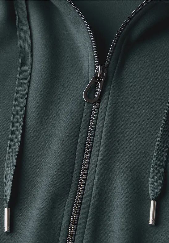 Lässige Kapuzen-Sweatjacke