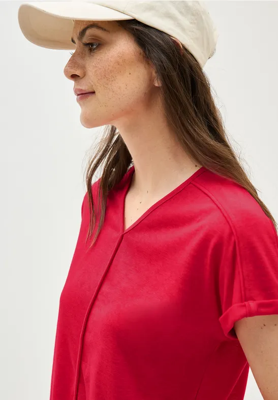 Lässiges V-Ausschnitt T-Shirt mit Nahtdetail
