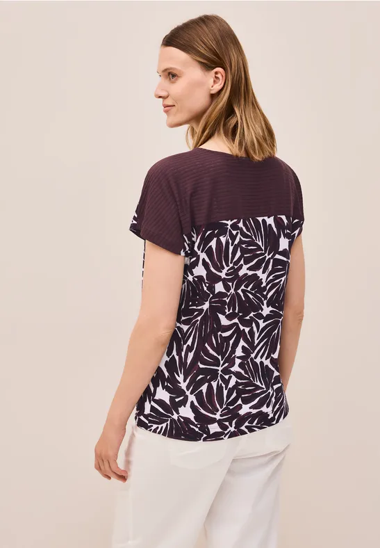 Kurzarm T-Shirt mit Blätterprint