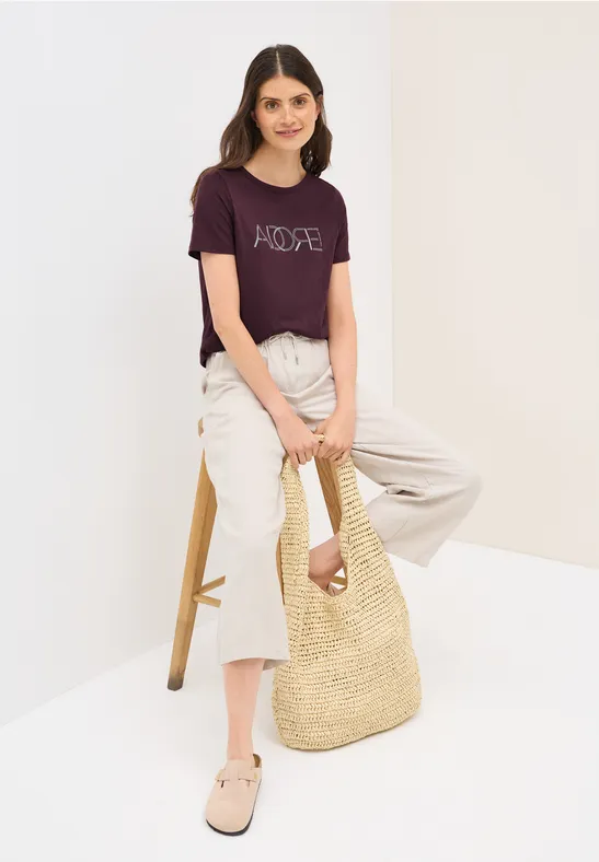 Kurzärmeliges T-Shirt mit Texturstrick