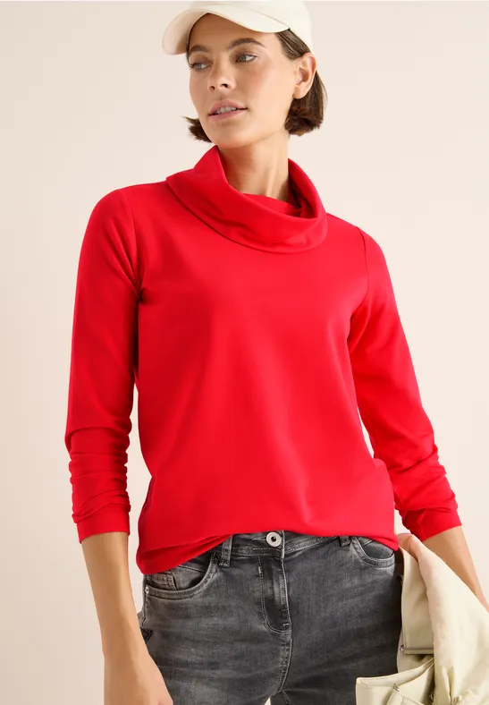Rotes Langarmshirt mit Wasserfallkragen