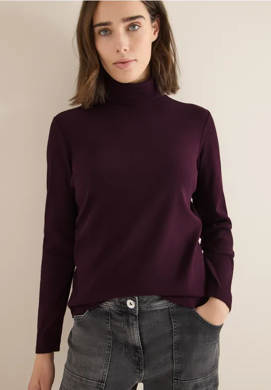 Geripptes Langarmshirt mit Rollkragen