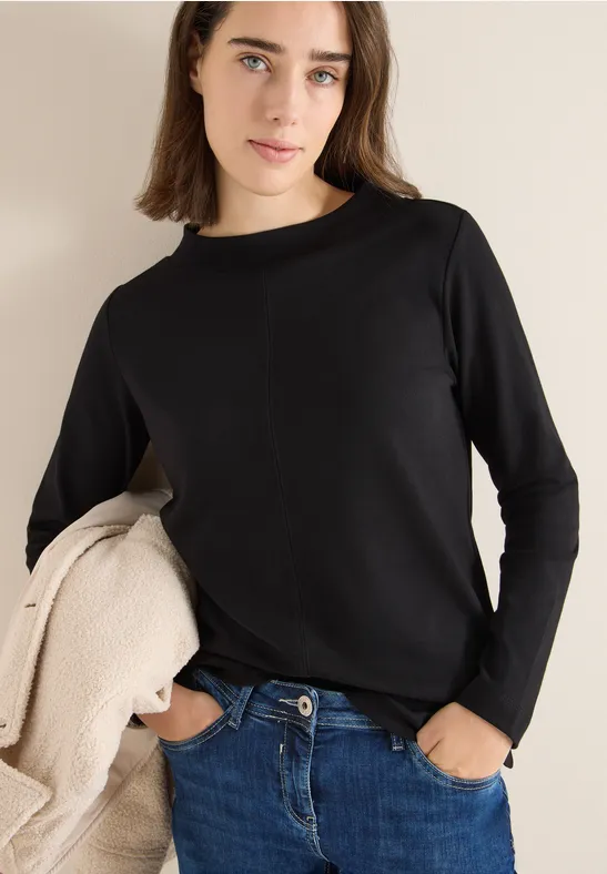 Minimalistisches Langarmshirt mit Trichterkragen