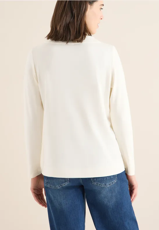 Minimalistisches Langarm Funnelneck Shirt