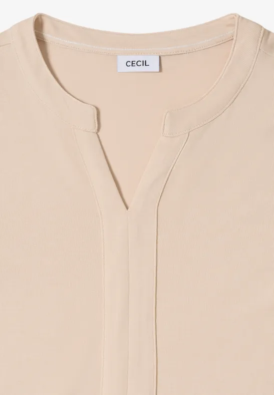 Lässiges Shirt im Tunika-Stil mit V-Ausschnitt