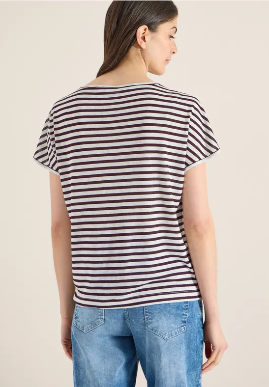 Gestreiftes T-Shirt mit U-Boot-Ausschnitt und lockerer Passform