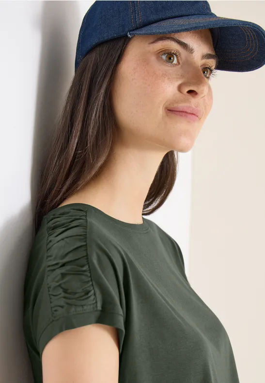 Kurzarmshirt mit Raffdetail