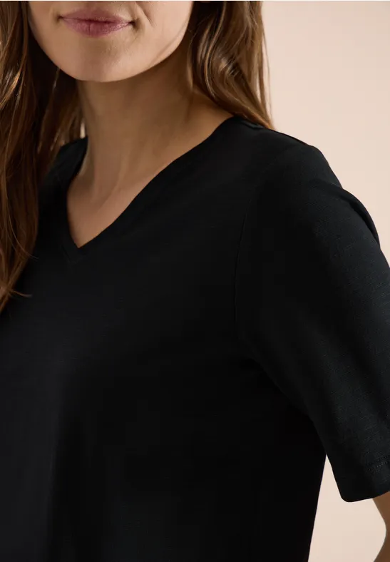 Schwarzes Basic V-Ausschnitt T-Shirt