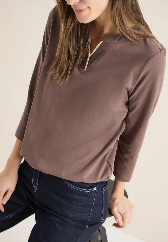 Klassisches Langarmshirt mit Rundhalsausschnitt