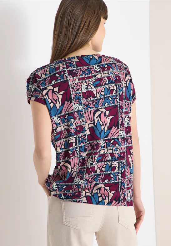 Kurzarmshirt mit floralem Patchworkmuster