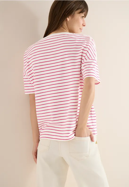 Gestreiftes T-Shirt mit U-Boot-Ausschnitt aus Baumwoll-Modal-Mix